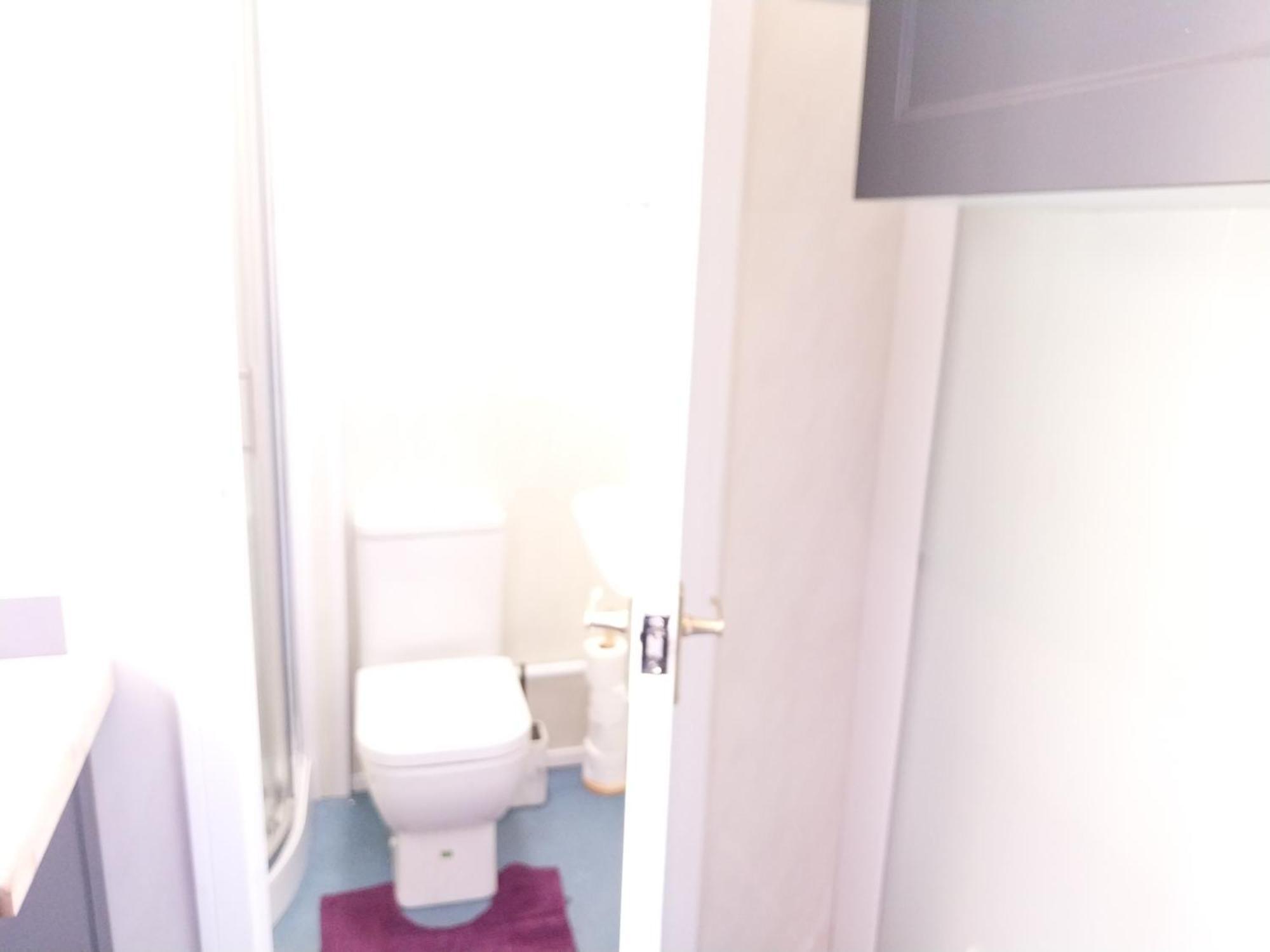 Apartment 170 Victoria Road - 1 Bed Ground Floor Flat