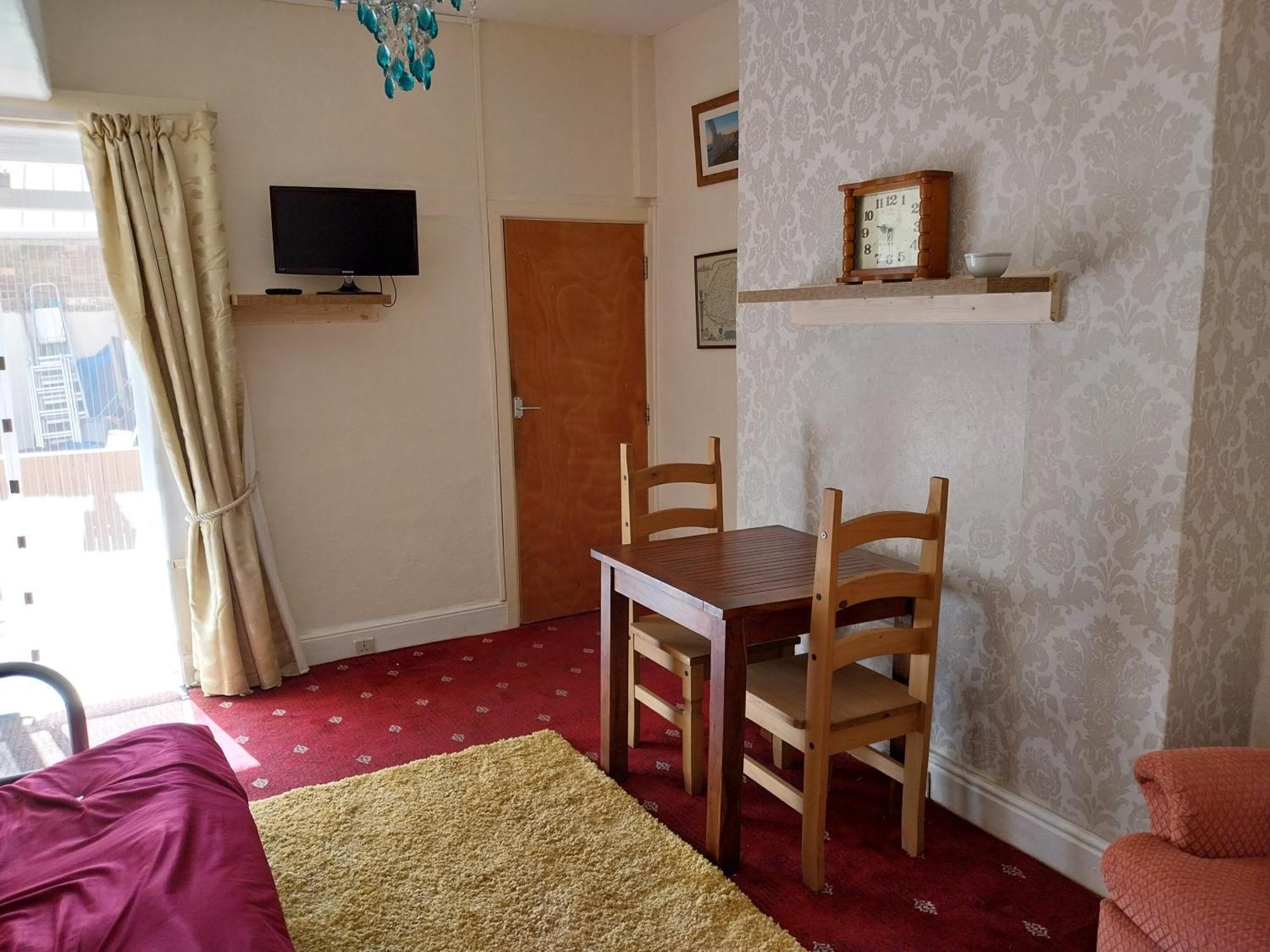 170 Victoria Road - 1 Bed Ground Floor Flat Apartment Scarborough