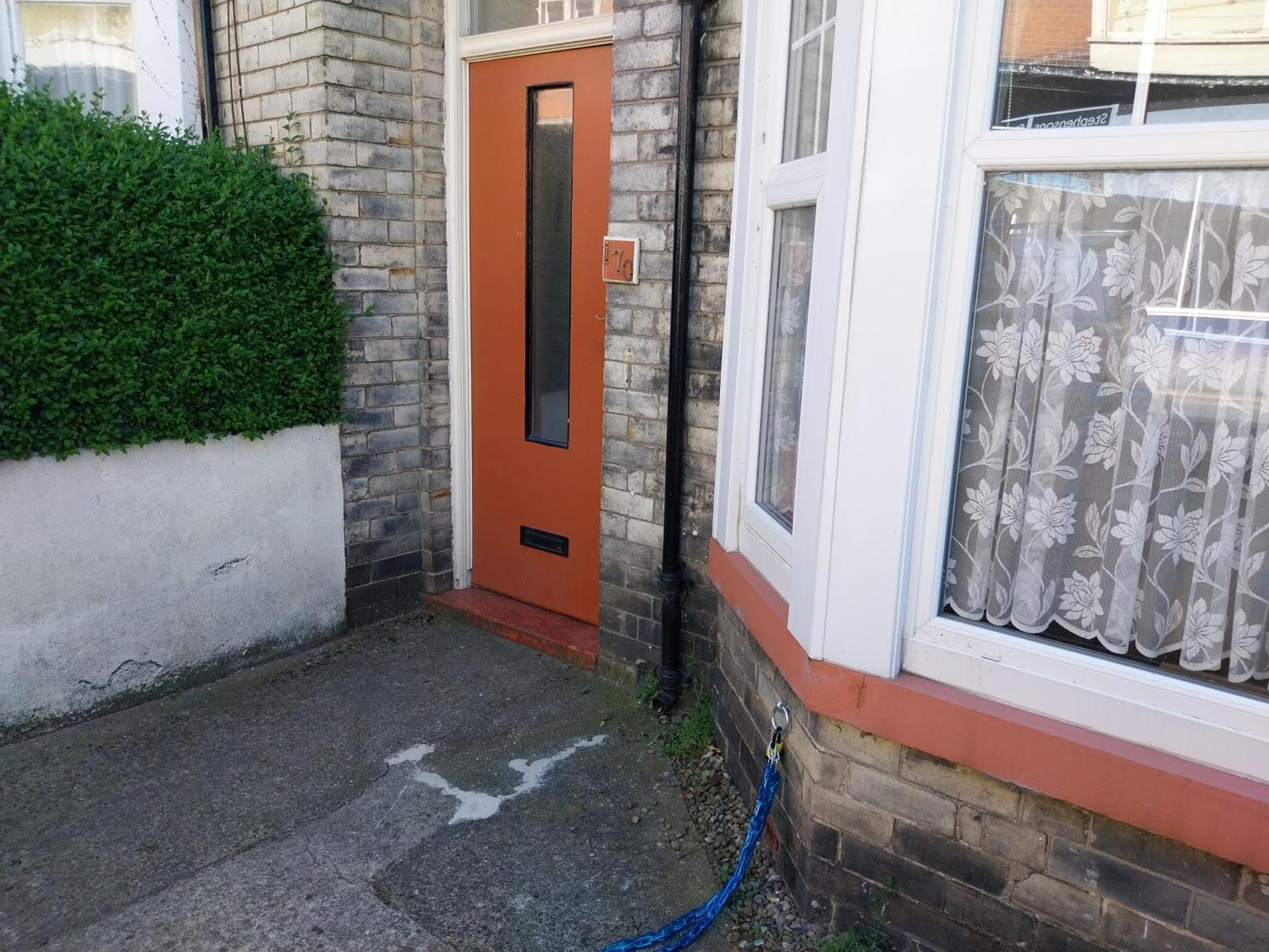 Apartment 170 Victoria Road - 1 Bed Ground Floor Flat *